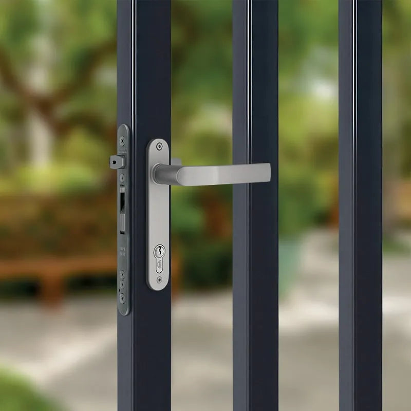 Locinox FIFTYLOCK set – Met insteekslot, klinkstel, cilinder, deurschilden & slotvanger (Zwart)